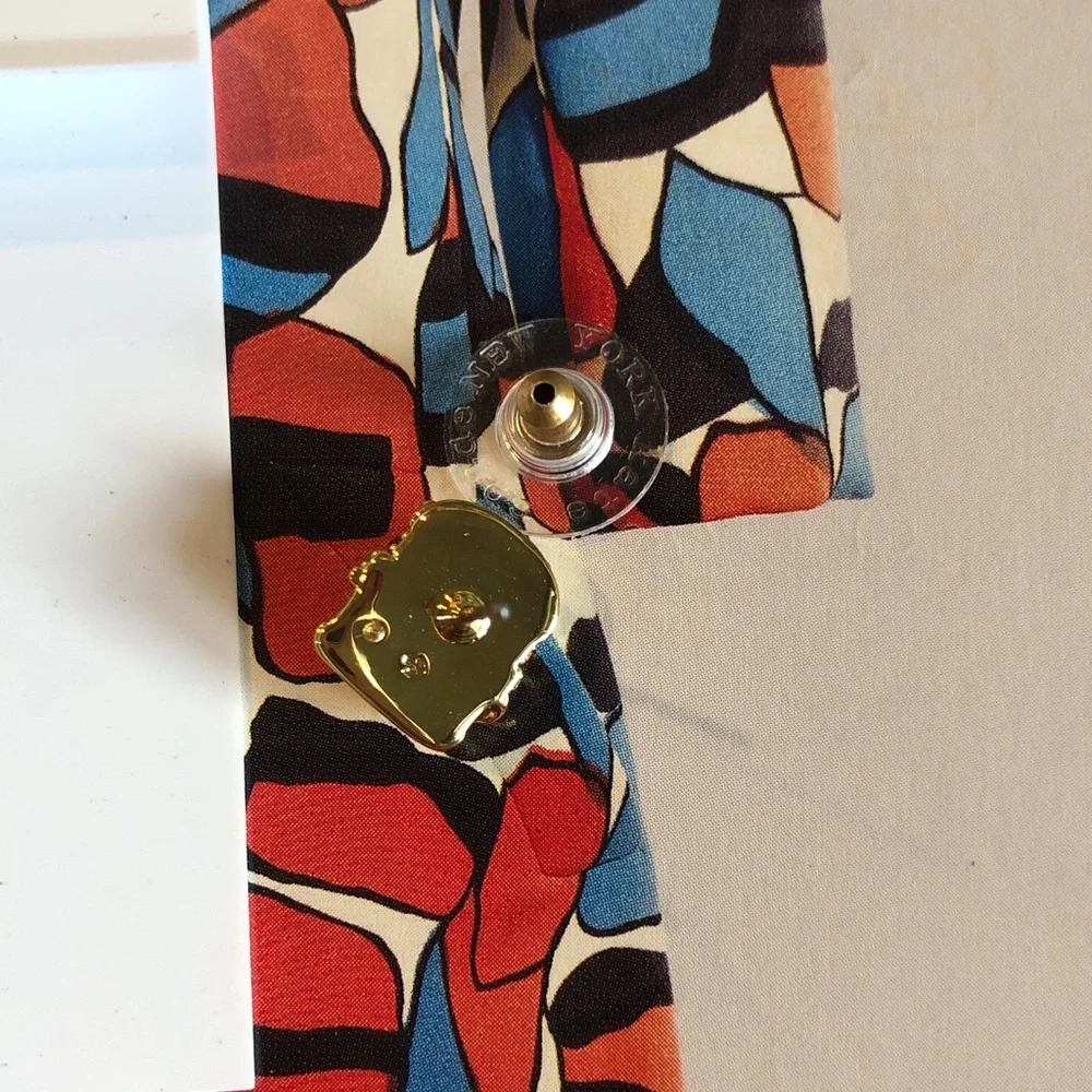 Authentic Kate Spade New on card hamburger stud earrings.